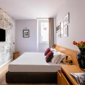 Pensionat Downtown Boutique House - Ca Domus Collection